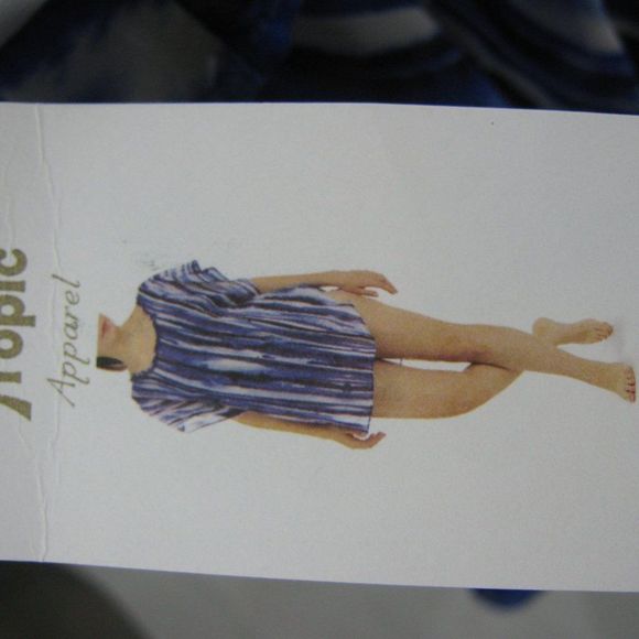 NWT Hawaiian Tropics Sheer Shirt Cover Up - Picture 7 of 8